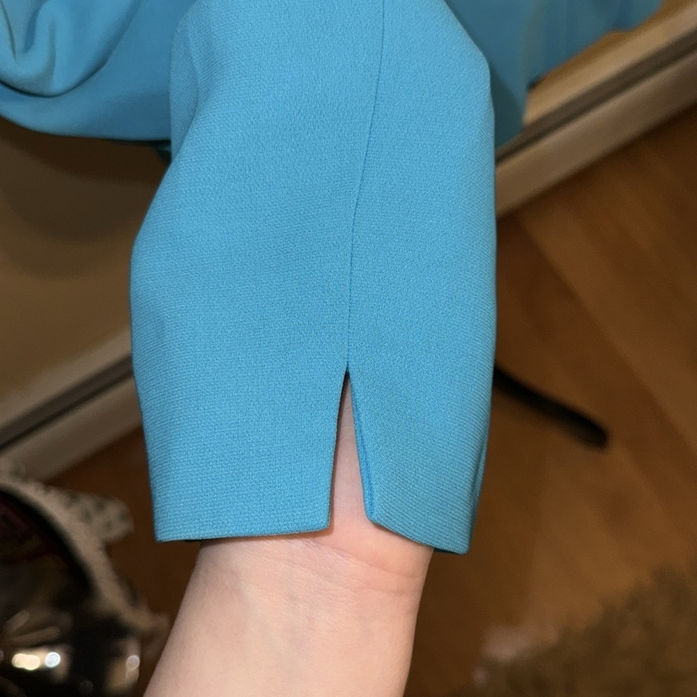 TAHARI WOMENS BLAZER SIZE US (6) - Picture 4 of 10
